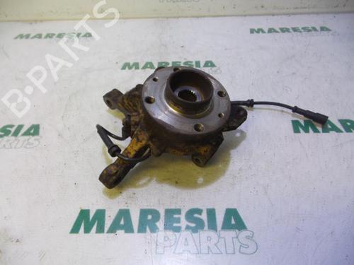 Used Right front steering knuckle RENAULT SCÉNIC I MPV (JA0/1_, FA0_) 1.6 (JA00, JA16, JA15, JA19, JA1V, JA2B, JA2C, JA0B,... (107 hp) 31403465