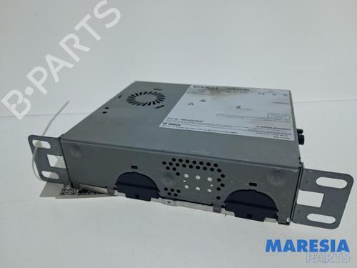 Bilradio Bilradio RENAULT TALISMAN Grandtour (KP_) 1.3 TCe 160 (KPNC) (158 hp) 39932980 39932980