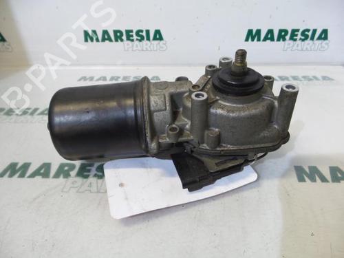 Used Front wiper motor RENAULT LAGUNA II (BG0/1_) 1.6 16V (BG0A, BG0L) (107 hp) 31522853