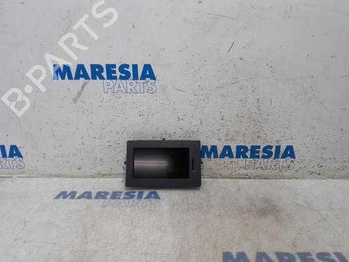 Used Display monitor RENAULT SCÉNIC III (JZ0/1_) 1.4 16V (JZ0F, JZ1V) (131 hp) 31521029