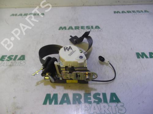Sikkerhedssele bag højre RENAULT CLIO III (BR0/1, CR0/1) 1.4 16V (98 hp) 31455952