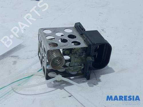 Used Electronic sensor RENAULT SCÉNIC III (JZ0/1_) 1.5 dCi (110 hp) 31400668