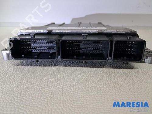Engine control unit (ECU) RENAULT MEGANE IV Hatchback (B9A/M/N_) 1.2 TCe 130 (B9MR) | BP31816743M57