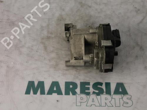 Used Throttle body Throttle body ALFA ROMEO GT (937_) 1.9 JTD (937CXN1B) (150 hp) 31407600 31407600