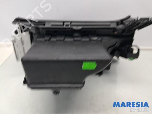 Handskerum CITROËN C4 Picasso II 1.6 THP 155 | BP31528021C95