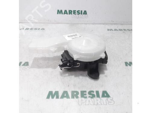 Used Heater blower motor CITROËN C4 Picasso II 1.6 HDi / BlueHDi 115 (115 hp) 31536757