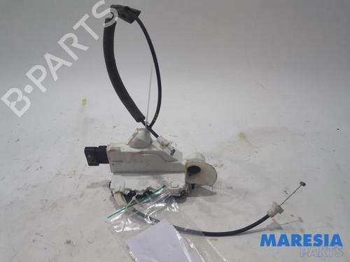 Used Electronic module PEUGEOT 5008 (0U_, 0E_) 1.6 16V (156 hp) 31500495