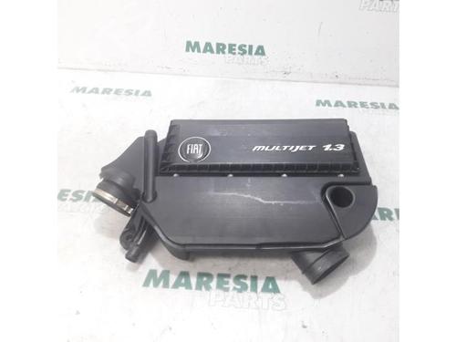 Used Air filter box FIAT PUNTO EVO (199_) 1.3 D Multijet (84 hp) 31414018