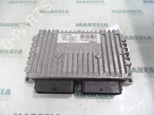 Used Gearbox control unit CITROËN C5 I (DC_) 2.0 16V (DCRFNC, DCRFNF) (136 hp) 31537033