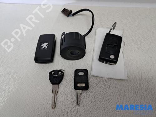 Engine control unit (ECU) PEUGEOT 5008 (0U_, 0E_) 1.6 16V | BP31632086M57 