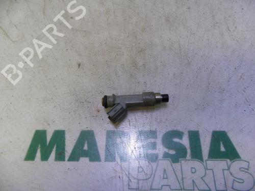 Used Injector PEUGEOT 107 (PM_, PN_) 1.0 (68 hp) 31389212