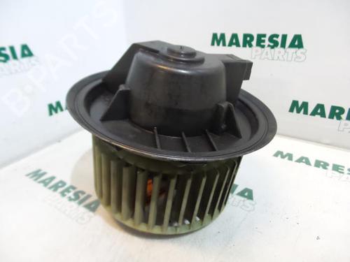 Used Heater blower motor Heater blower motor ALFA ROMEO 146 (930_) 1.6 i.e. (930.B2) (103 hp) 31480896 31480896