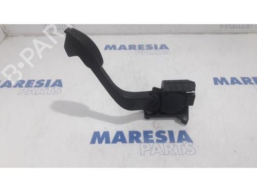 Used Electronic module FIAT 500 (312_) 0.9 (312AXG1A, 312.AXG11) (86 hp) 31398531