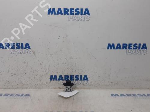 Used Electronic sensor RENAULT KANGOO / GRAND KANGOO II (KW0/1_) 1.6 16V FLEX (KW01) (106 hp) 31430886