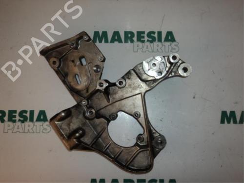 Used Gearbox mount ALFA ROMEO 156 Sportwagon (932_) 1.9 JTD (932BXE00, 932BXN00) (150 hp) 31494527