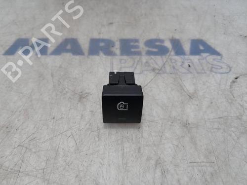 Used Switch PEUGEOT PARTNER Box Body/MPV 1.6 HDi (75 hp) 31497928