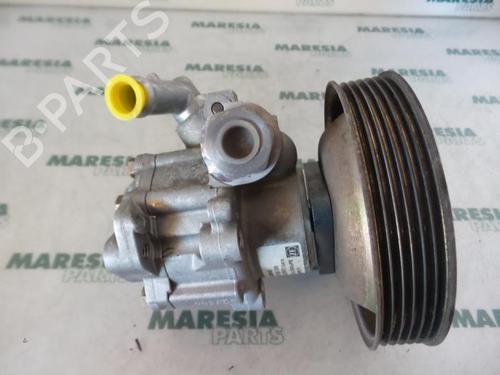 Used Steering pump FIAT BRAVA (182_) 1.9 TD 75 S (182.BF) (75 hp) 31401113
