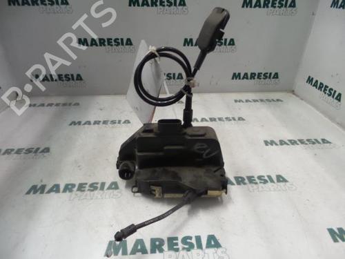 electronic-module-renault-megane-ii-bm01_-cm01_-2001-2002-2003-2004-2005-2006-2007-2008-2009-2010-2011-2012-31461054 main image