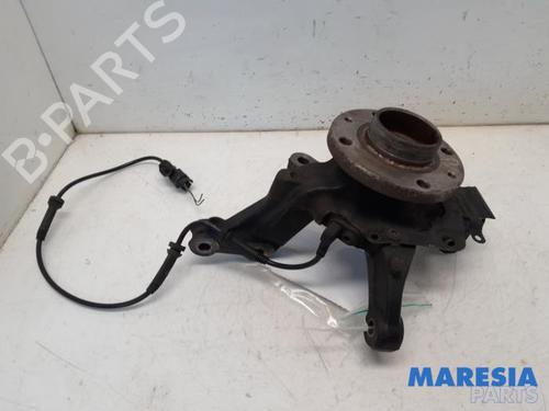 Used Right front steering knuckle RENAULT CLIO IV Grandtour (KH_) 0.9 TCe 90 (90 hp) 31397251