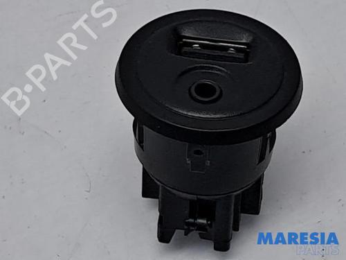 Other PEUGEOT 2008 I (CU_) 1.2 VTi | BP31440330O1