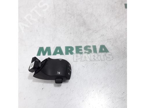 Used Switch RENAULT KOLEOS I (HY_) 2.5 (HY0C, HY0N) (171 hp) 31515413