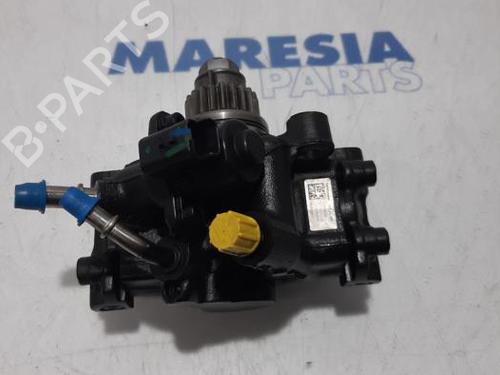Used Fuel pump RENAULT MASTER III Van (FV) 2.3 dCi 180 FWD (FV04, FV07) (179 hp) 31448537