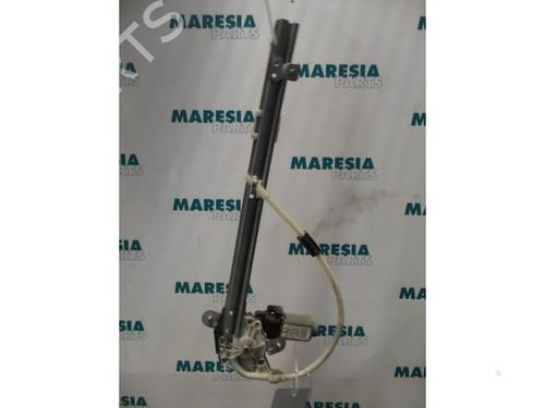 Used Rear left window mechanism RENAULT LAGUNA II Grandtour (KG0/1_) 1.9 dCi (KG0E, KG0R) (100 hp) 31462153