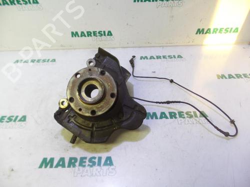 Used Left front steering knuckle PEUGEOT BOXER Bus 2.2 HDi 120 (120 hp) 31460287