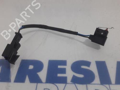 Switch PEUGEOT 308 CC (4B_) 1.6 HDi | BP31517225I30 - Image 2