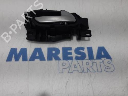 front-right-exterior-door-handle-peugeot-208-i-ca_-cc_-2012-2013-2014-2015-2016-2017-2018-2019-2020-2021-31491178 main image