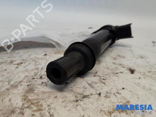 Used Ignition coil CITROËN C4 Picasso II 1.2 THP 130 (130 hp) 31468931