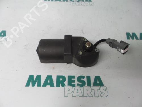 Used Front wiper motor RENAULT KANGOO (KC0/1_) D 65 1.9 (KC0E, KC02, KC0J, KC0N) (64 hp) 31532018