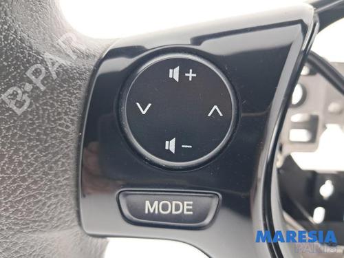 Steering wheel PEUGEOT 108 1.0 VTi | BP37524327C49 - Image 2