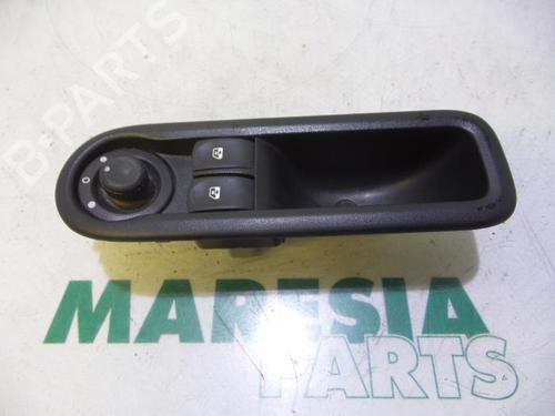 switch-renault-twingo-ii-cn0_-2007-31452157 main image