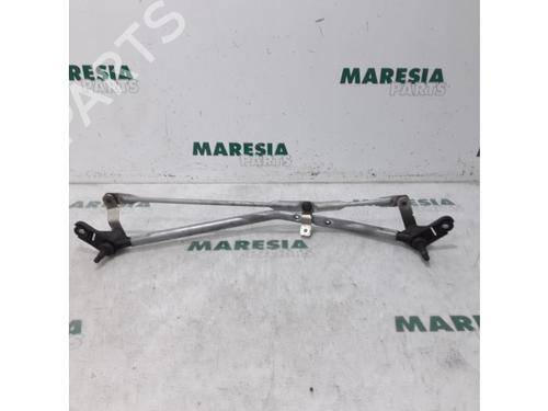 Used Front wipers mechanism RENAULT KANGOO Express (FW0/1_) 1.5 dCi 75 (FW07, FW10, FW04) (75 hp) 31444572