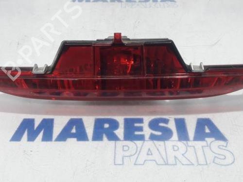 Used Rear fog light PEUGEOT 208 I (CA_, CC_) 1.2 VTi 68 / PureTech 68 (68 hp) 31495448