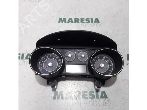 Used Instrument cluster FIAT PUNTO EVO (199_) 1.3 D Multijet (84 hp) 31404371