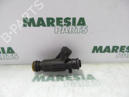 Used Injector Injector FIAT PUNTO (188_) 1.2 16V 80 (188.233, .235, .253, .255, .333, .353, .639,... (80 hp) 31528287 31528287