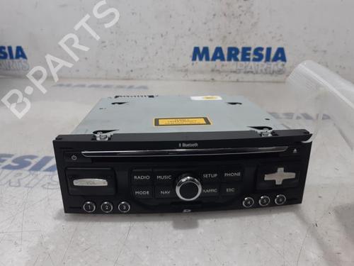 Used Radio Radio PEUGEOT 3008 I MPV (0U_) 1.6 VTi (120 hp) 31495128 31495128