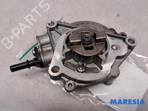 Used Vacuum pump PEUGEOT 308 II (LB_, LP_, LW_, LH_, L3_) 1.2 THP 110 (110 hp) 31465187