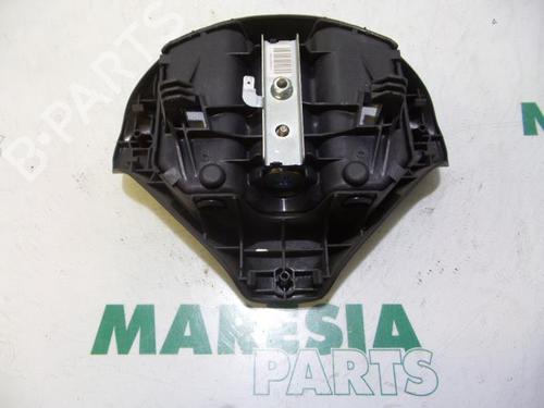 Driver airbag PEUGEOT 307 (3A/C) 2.0 HDi 90 | BP31518427C9