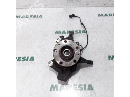 Used Left front steering knuckle RENAULT MEGANE III Grandtour (KZ0/1) 1.5 dCi (KZ09, KZ0D, KZ1G, KZ29, KZ14, KZ1W, KZ10, KZ1F,... (110 hp) 31496807