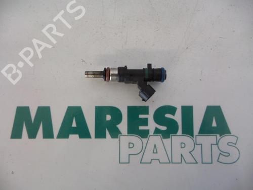 injector-renault-captur-i-j5_-h5_-2013-31389636 main image