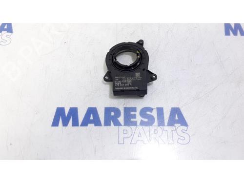 Used Electronic sensor RENAULT CLIO IV Grandtour (KH_) 1.5 dCi 90 (KHN3, KHN4) (90 hp) 31518032