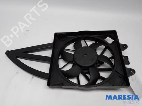 Used Pipe FIAT PANDA (169_) 1.4 (169AXE1B) (100 hp) 31392608