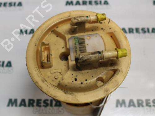 Used Fuel pump FIAT SCUDO Van (220_) 2.0 JTD 16V (109 hp) 31494298