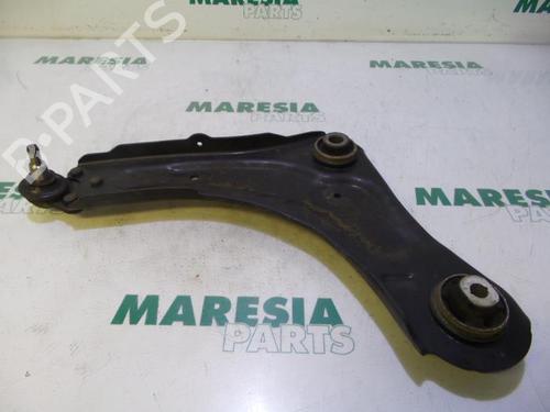 left-front-suspension-arm-renault-megane-iii-grandtour-kz01-2008-2009-2010-2011-2012-2013-2014-2015-2016-31498952 main image