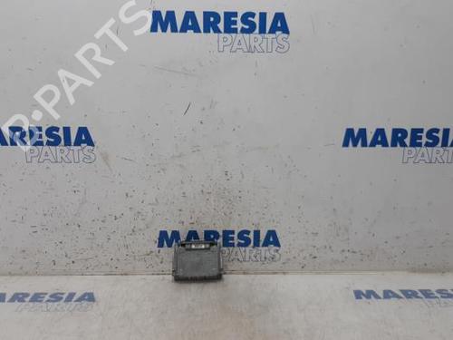 Used Xenon ballast RENAULT SCÉNIC III (JZ0/1_) 2.0 16V (JZ0G, JZ0P, JZ1E, JZ1P) (140 hp) 31518575