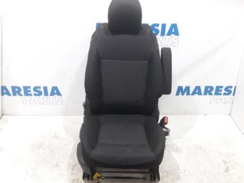 Used Right front seat PEUGEOT 5008 (0U_, 0E_) 1.6 16V (120 hp) 31448880