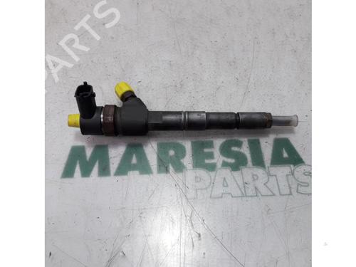 Used Injector ALFA ROMEO 159 (939_) 1.9 JTDM 16V (939AXC1B, 939AXC12) (150 hp) 31513564